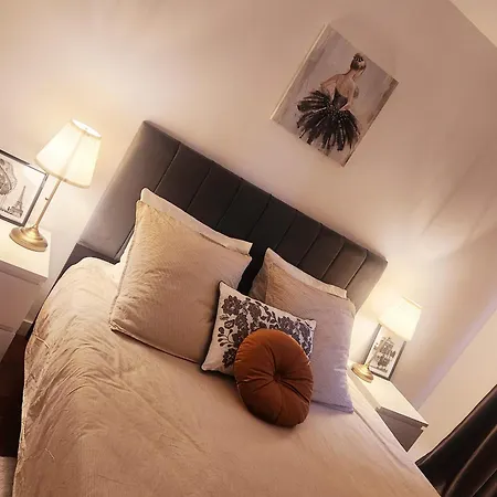 Belle Epoque Bagtinolles Apartman Párizs